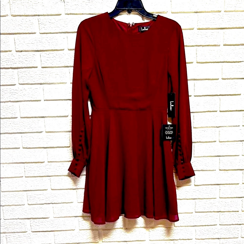 NWT Lulu's Maroon Fit and Flare Bishop Sleeve Dress
